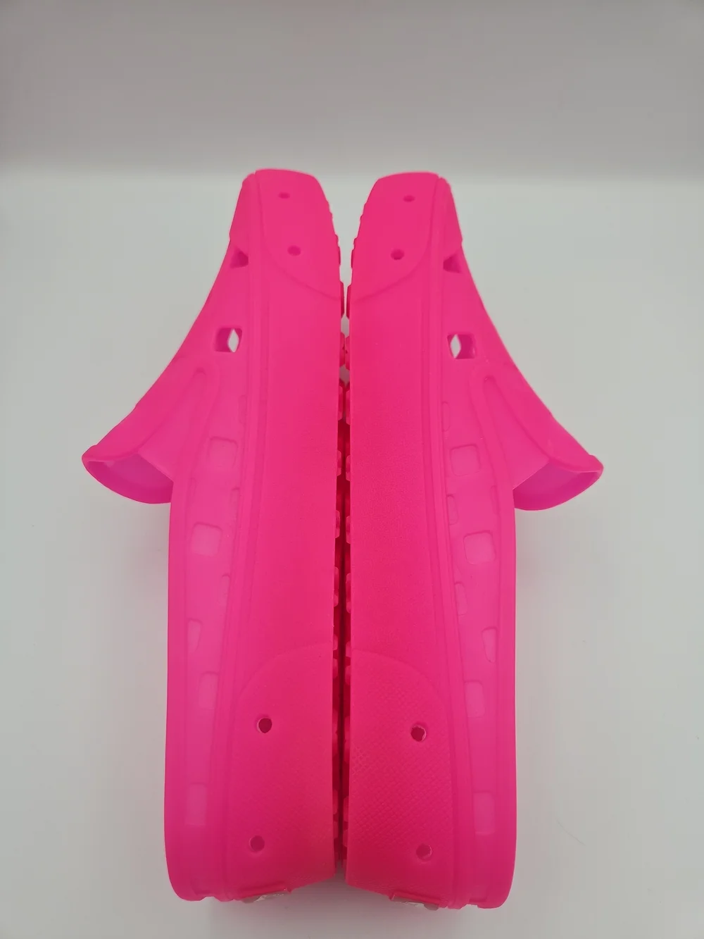 Vans Men’s Slip-On Clog in Bright Pink